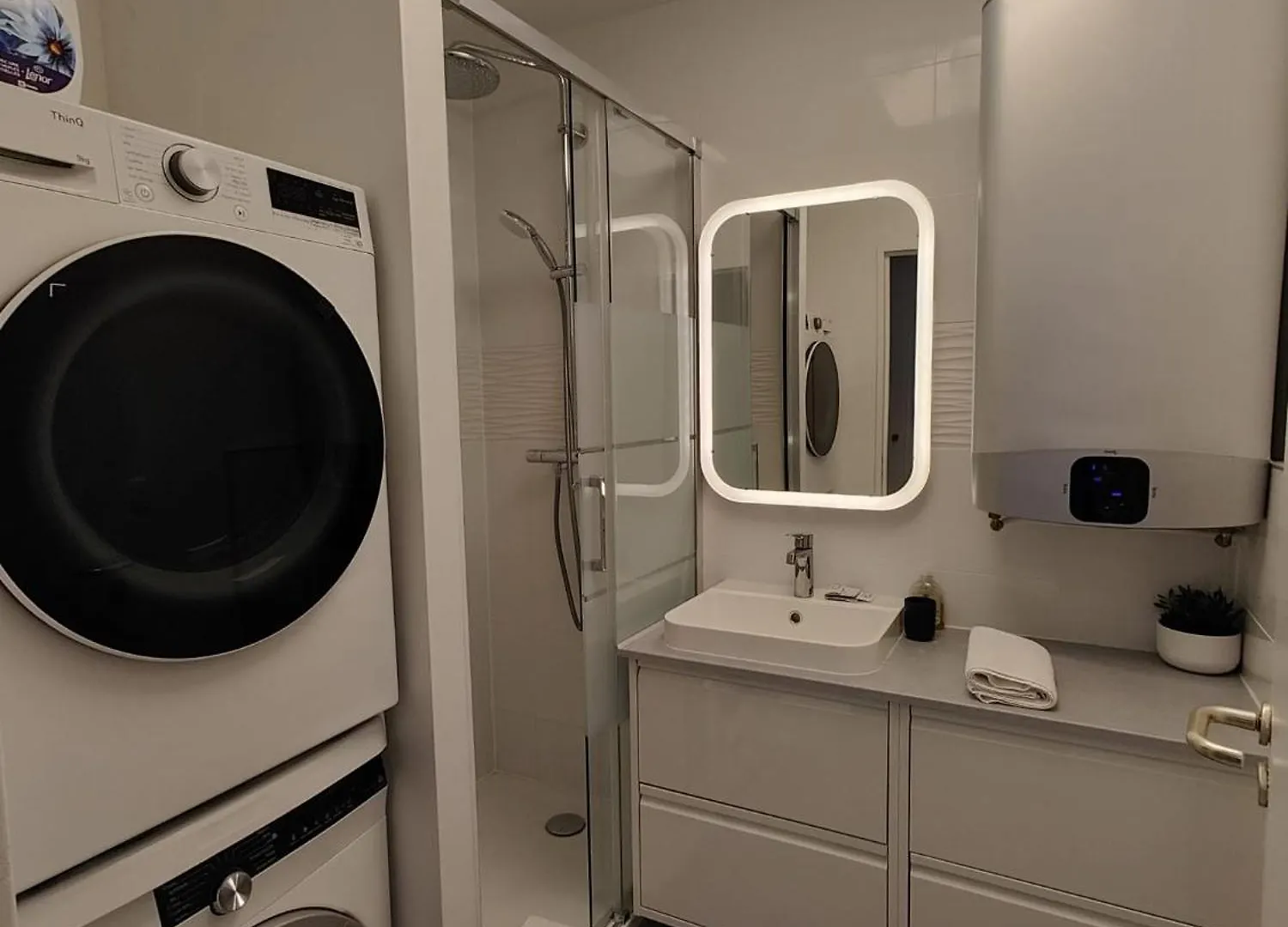 Confortable 54M2 New Paris Nation Gare De Lyon 0*,  France